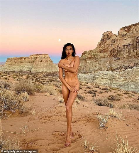 Victoria S Secret Model Kelly Gale Poses Completely Nude In The Desert Daily Mail Online