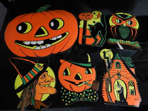 Vintage Beistle Halloween Die Cut Decoration Cardboard Diecut