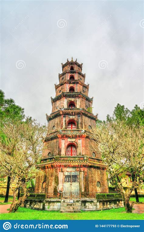 Thien Mu Pagoda In Hue Vietnam Stock Image Image Of Landmark