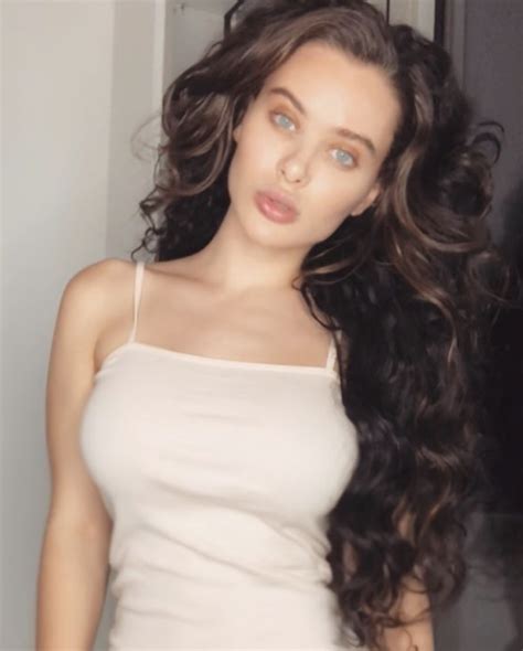 Watch Adult Film Star Lana Rhoades Having Nba Dna Inside Her And Having Blake Griffin S Baby