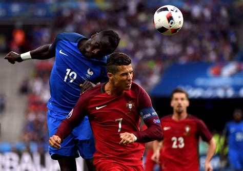 Watch the 2016 portugal vs. Cristiano Ronaldo Photos Photos - Portugal v France ...