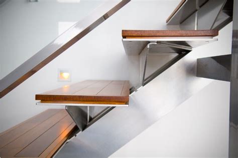 Aluminium Staircase Design For House