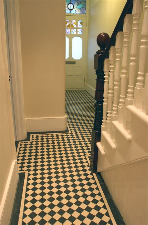 New Mosaic Tiled Hallway In Barnes London Sw13 Supplied As Sheeted 5cm Black And White Mosaics