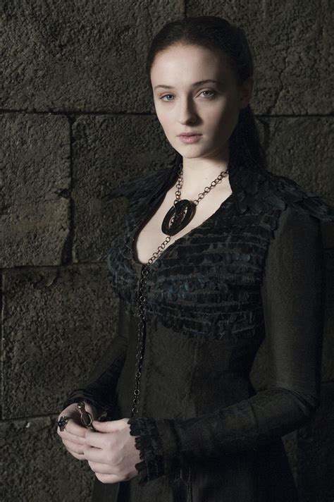 Why Sansa Starks Dress From Last Nights Game Of Thrones Was The