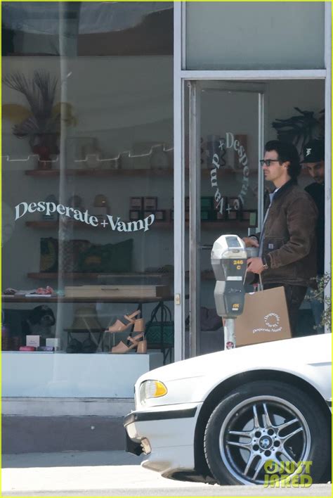 Photo Joe Jonas Spends The Day Shopping With Longtime Pal Photo Just Jared