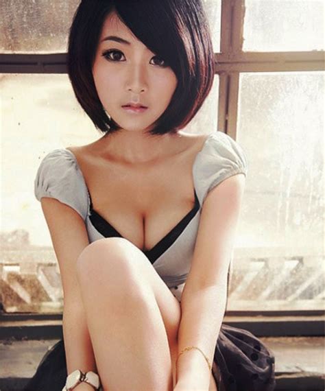 Cute And Colorful 14 Asian Girls With Outrageous