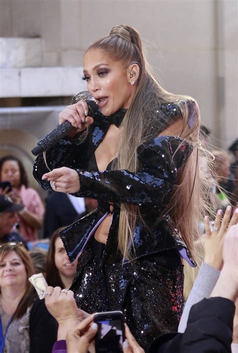 Jennifer Lopez Performs Today Show In New York 05062019 Hawtcelebs