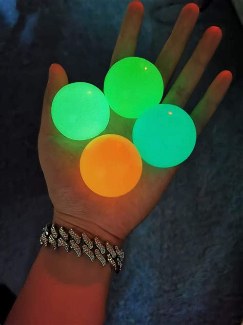 4pc Sticky Balls For Adults And Kids Glow In The Dark Ceiling Balls