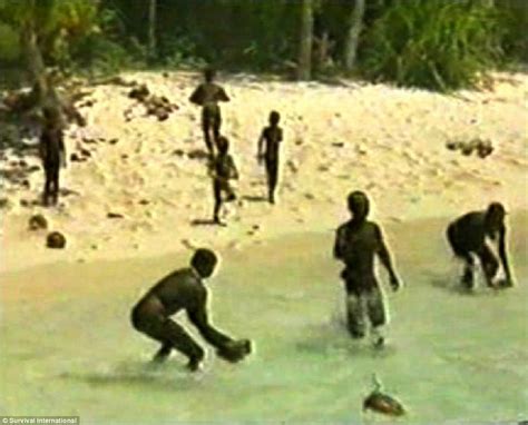Rare Footage Captures Sentinelese Tribe Of Indian Ocean Daily Mail Online