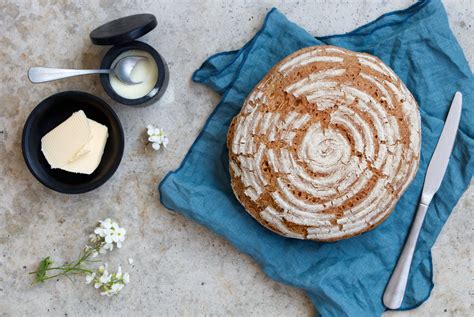 Dinkelbrot mit Sauerteig Backen ohne Hefe Rezept