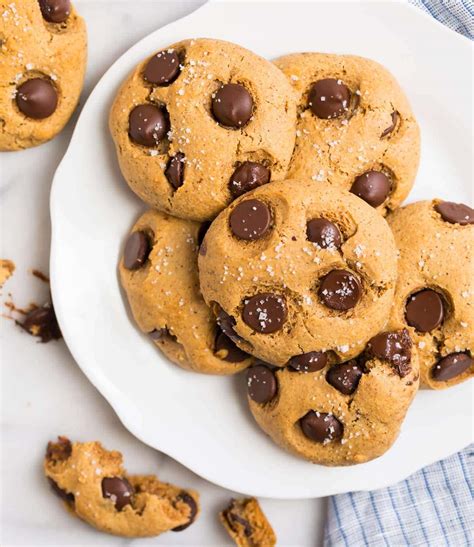 Deliciously soft, paleo almond flour chocolate chip cookies with gooey chocolate in every bite. Almond Flour Cookies | EASY One Bowl Recipe - Gluten Free!
