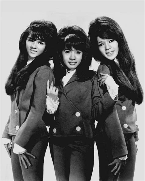 The Ronettes Ronnie Spector Vintage 10x8 Retro Photo Art Poster Music