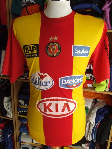 Espérance Sportive de Tunis Home football shirt 2010.