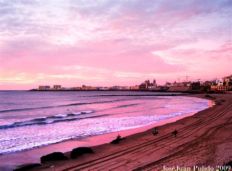 Atardecer En Una Playa De Cádiz Sunset On A Beach In Cadiz