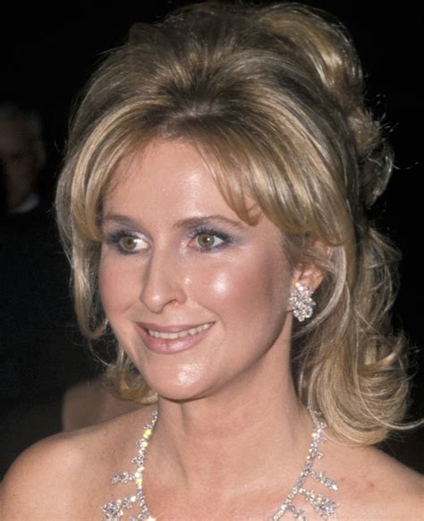 The Evolution Of Kathy Hilton In Photos Monkey Viral