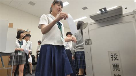 japan gov t to lower age of adulthood from 20 to 18
