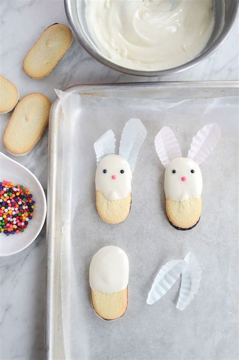 How to make bunny face cupcakes. easy to make bunny cookies - just dip milano cookies in ...