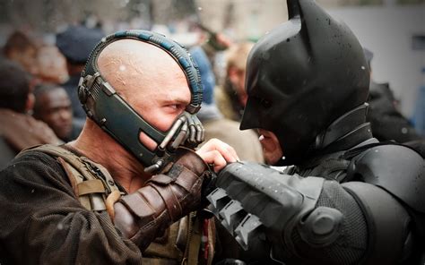 The Dark Knight Rises Bane Vs Batman Wallpaper