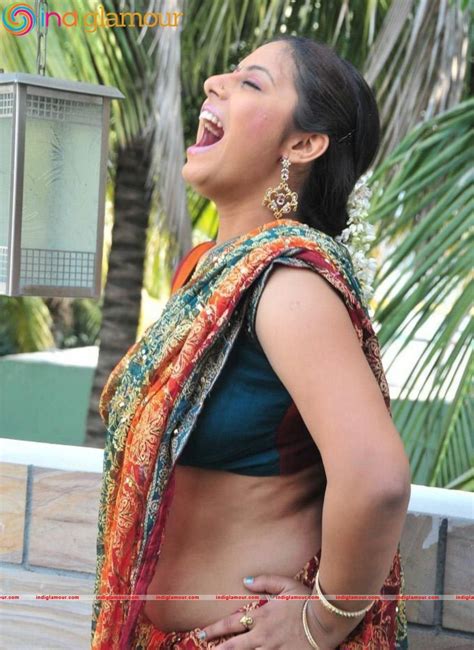 Actress Sunakshi Hot Saree Navel Show Hot Photos Actress Hd Photos Images Pics And Stills
