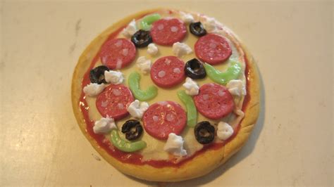 Punkartkaietsi Polymer Clay Miniature Pizza Tutorial