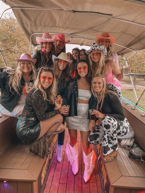 Cowgirl Bachelorette Party Outfits Nashville Theme