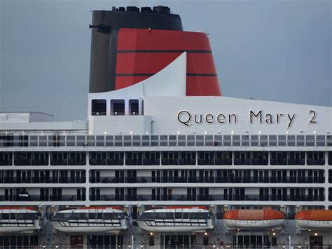 Illness Wanes On Queen Mary 2 Cruise Ship With 200 Sickened Passengers Cbs News