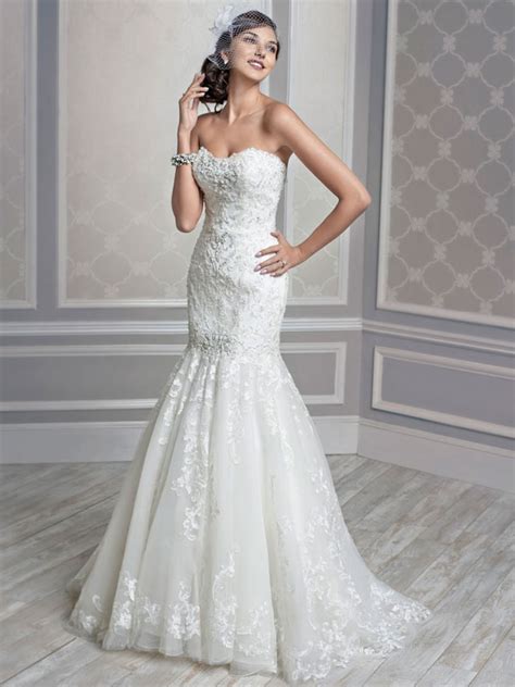 Hochzeit Spezial: Das Brautkleid - AJOURE.de