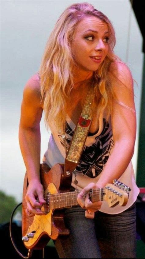 Samantha Fish Female Musicians Female Guitarist Guitar Girl