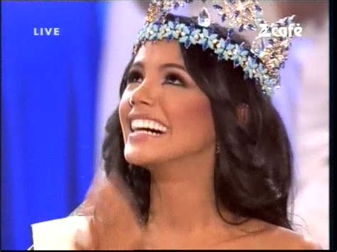 Chuichali Miss World 2011 Winner Ivian Sarcos Photo Gallery