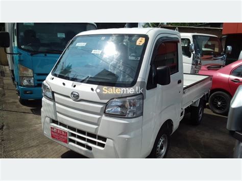 Vans Buses Lorries Daihatsu Hijet Budy In Kurunegala Saleme Lk