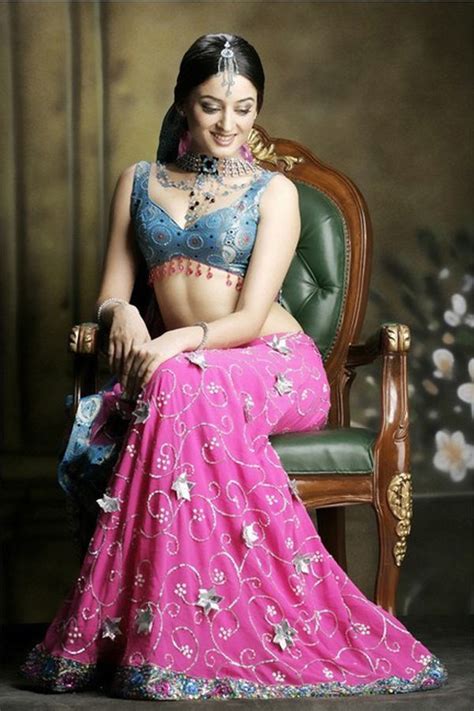 Top Indian Beauty Cute Vj Mahi Vij S Sizzling Photoshoots