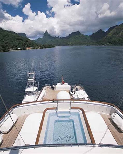 Lavish lifestyle of champion australian golfer greg norman and his designer wife has been revealed on instagram. Greg Norman's Yacht - The Hull Truth - Boating and Fishing ...