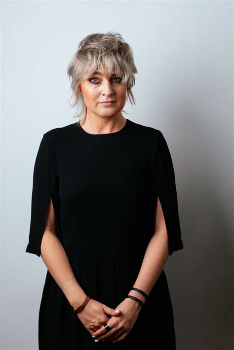 Xix wiek ~ xx wiek ~ xxi wiek dziesięciolecia: Książka o miłości: rozmawiamy z Małgorzatą Halber i Olgą ...