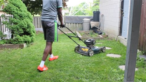 How To Cut Your Grass In Less Than 3 Minutes Youtube