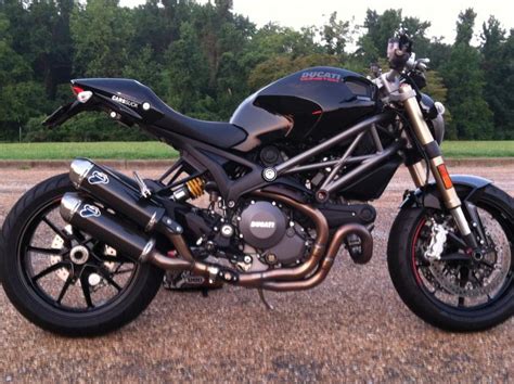 The most accurate 2012 ducati monster 1100 evos mpg estimates based on real world results of 16 thousand miles driven in 4 ducati monster 1100 evos. 2012 Ducati 1100 EVO Monster - Toyota FJ Cruiser Forum