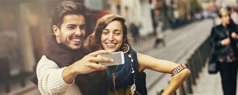 How To Take Great Couples Selfies Couple Selfies Couples Selfie Tips
