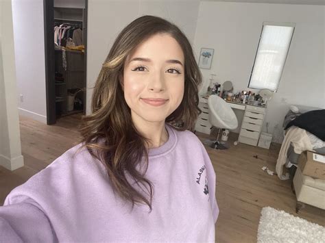 Top Livestreamer Pokimane Reveals Exclusive Renewal With Twitch In Qanda