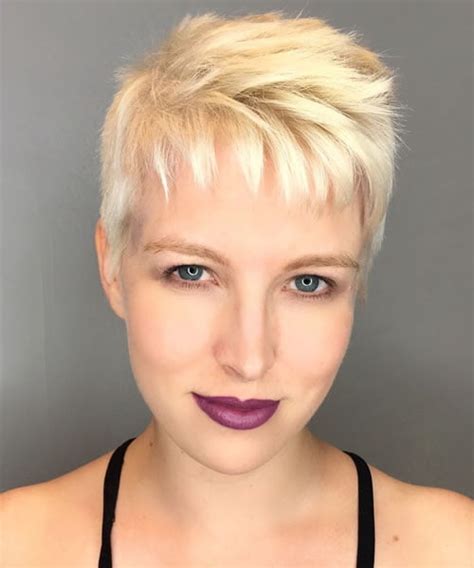 I think they'll be popular for 2021 considering all the difficulties we faced during this pandemic. she added that these new styles will feel liberating after. Pixie Cuts for women in 2020 - 2021 - Hair Colors