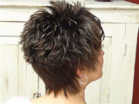 Pin By Donna Hallock On Donna2 Short Spiky Hairstyles Shaggy Short Hair Short Hair Styles