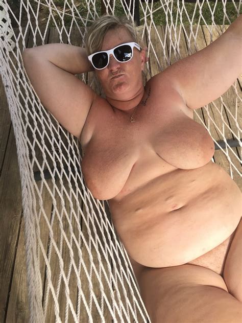 Naked Bbw Outdoors Mature 72 Immagini