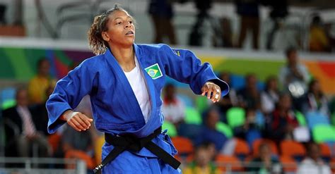 Rafaela Silva Do Judô Conquista A Primeira Medalha De Ouro Do Brasil Na Rio 2016