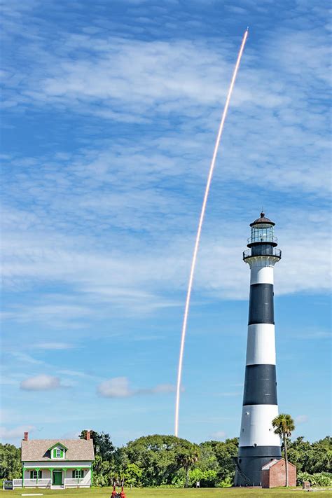 Cape Canaveral Lighthouse With Spacex Launch Photograph By Gordon