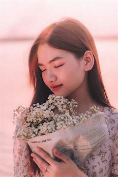 Right Eyebrow Twitching Meaning For Femalelogin