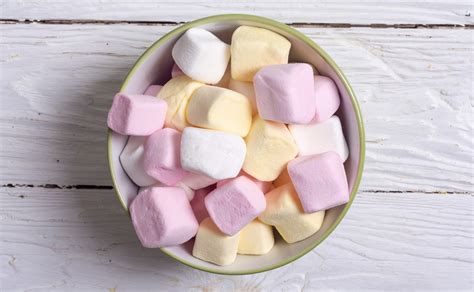 6 Health Benefits Of Marshmallow Dosage And Side Effects Selfhacked