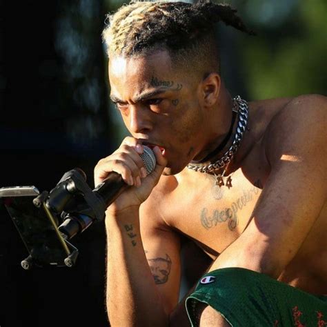 Xxxtentacion Exclusive Interviews Pictures And More Entertainment Tonight