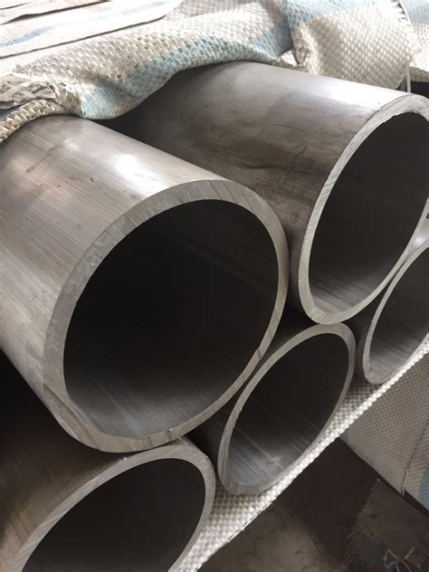 China Customized 12 Inch Diameter Aluminum Pipe 5052 Alloy Suppliers