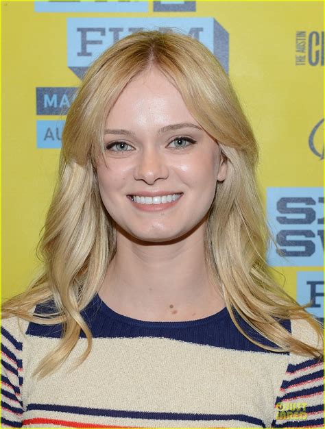 Ashley Bell And Sara Paxton The Bounceback Photo Op At Sxsw Photo