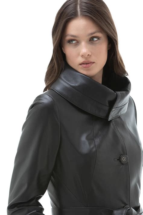 Alaska Womens 100 Real Black Leather Classic Long Coat