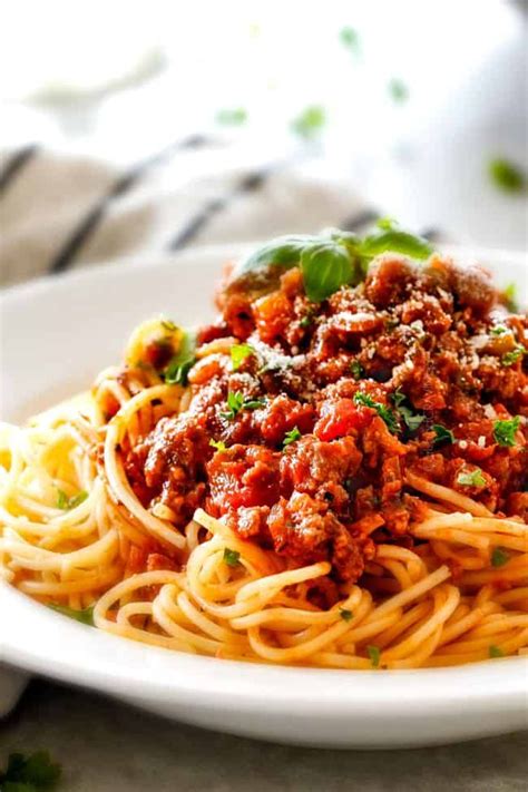 Spaghetti Bolognese That Is Rich And Hearty Tastes Like It S Been