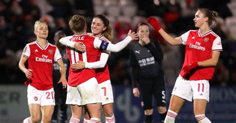 Arsenal & PSG Join Lyon, Barcelona, Bayern & More in Women's Champions